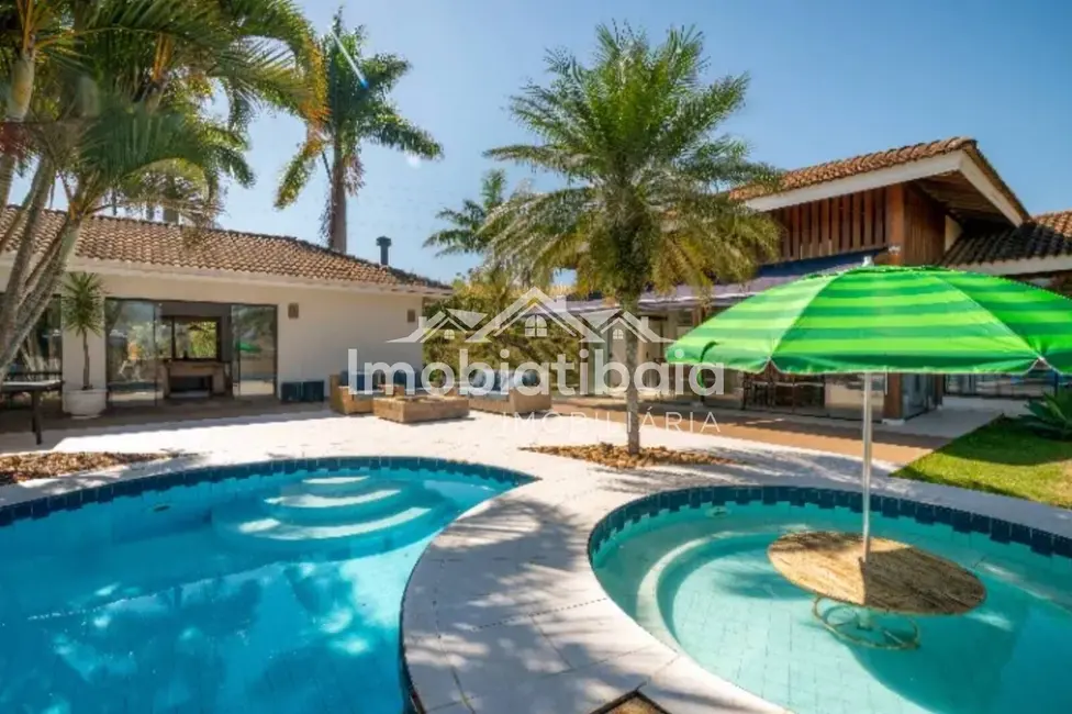 Chácara com 6 quartos à venda, 10000m2 em Centro, Joanopolis - SP - imagem 4 Foto 4 de Chácara com 6 quartos à venda, 10000m2 em Centro, Joanopolis - SP