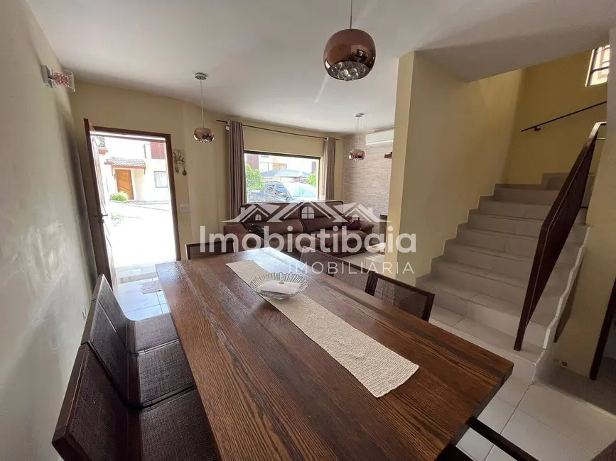 Foto 5 de Casa de Condomínio com 3 quartos à venda, 200m2 em Vila Santista, Atibaia - SP