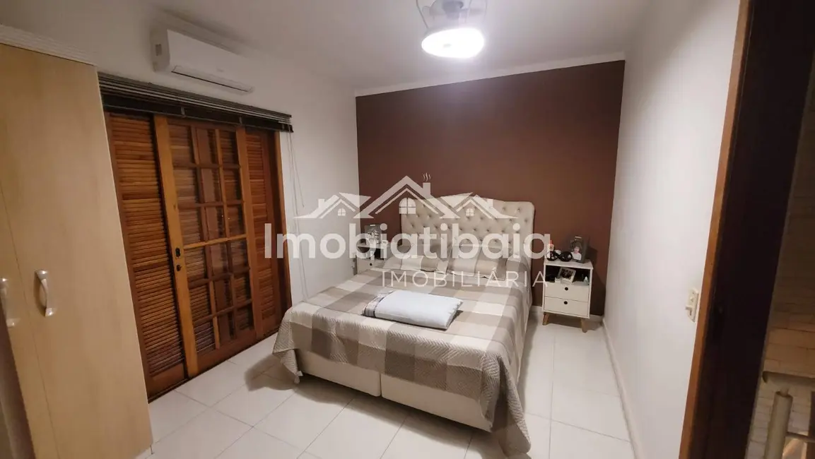 Foto 8 de Casa com 2 quartos à venda, 150m2 em Jardim Estância Brasil, Atibaia - SP