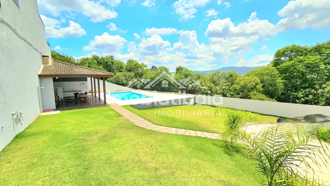 Foto 3 de Casa de Condomínio com 4 quartos à venda, 360m2 em Centro, Bom Jesus Dos Perdoes - SP