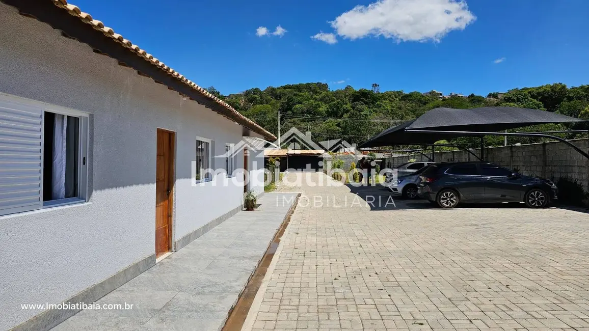 Chácara com 6 quartos à venda, 2400m2 em Jardim Estância Brasil, Atibaia - SP - imagem 2 Foto 2 de Chácara com 6 quartos à venda, 2400m2 em Jardim Estância Brasil, Atibaia - SP