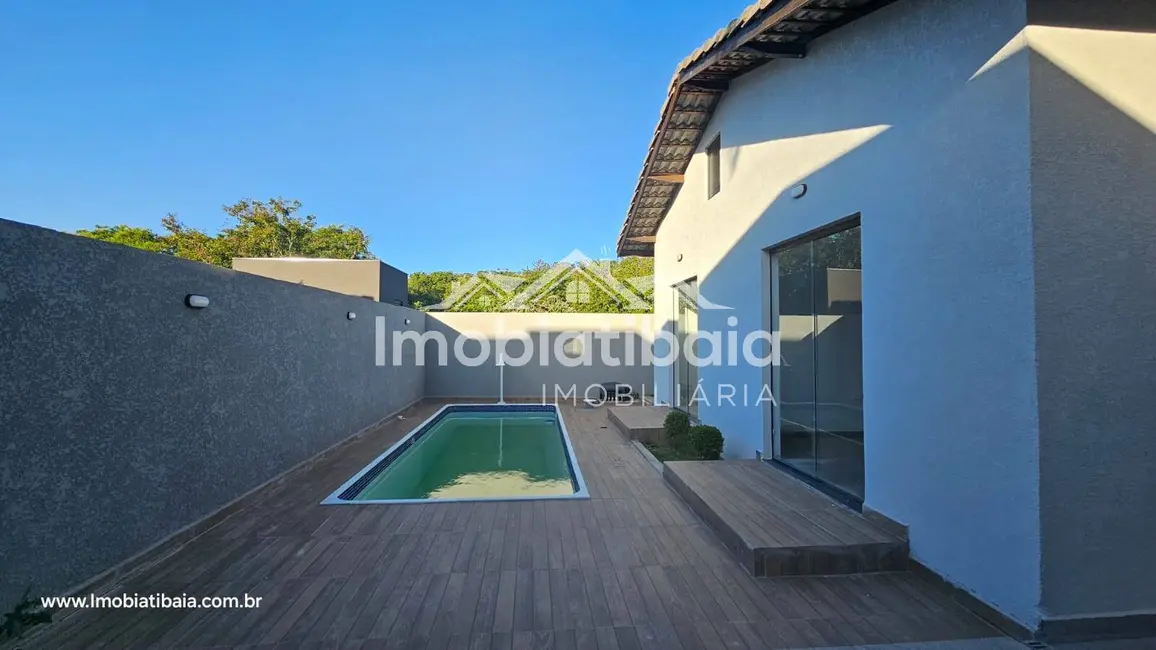 Casa de Condomínio com 3 quartos à venda, 300m2 em Rio Abaixo, Atibaia - SP - imagem 2 Foto 2 de Casa de Condomínio com 3 quartos à venda, 300m2 em Rio Abaixo, Atibaia - SP