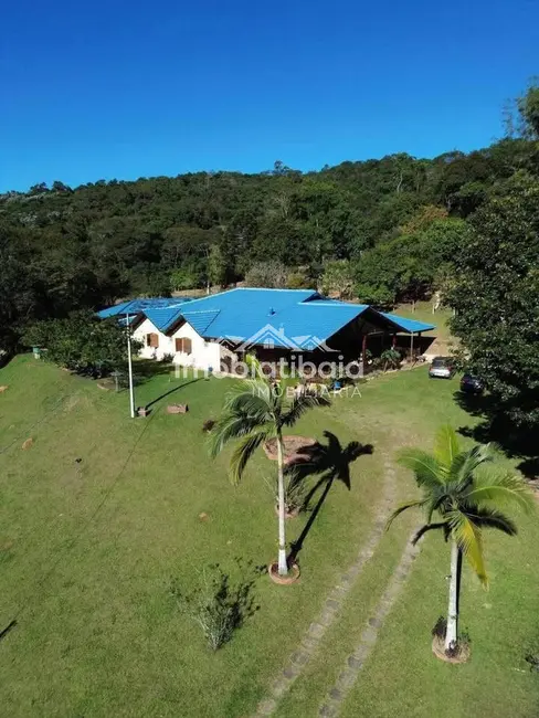 Sítio / Rancho com 4 quartos à venda, 44000m2 em Centro, Nazare Paulista - SP - imagem 1 Foto 1 de Sítio / Rancho com 4 quartos à venda, 44000m2 em Centro, Nazare Paulista - SP