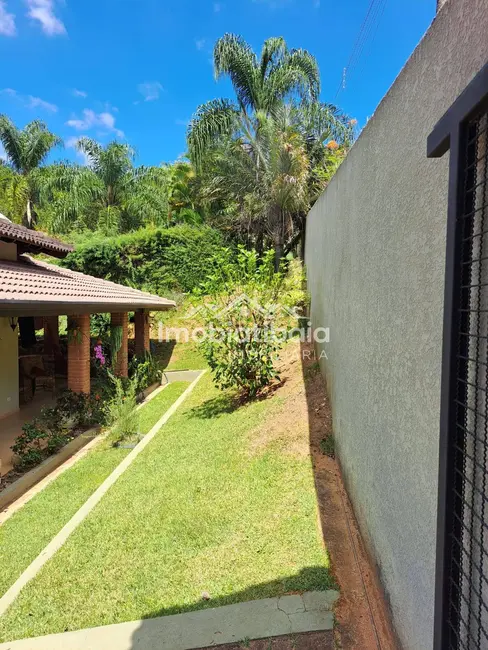 Foto 5 de Chácara com 5 quartos à venda, 1143m2 em Centro, Piracaia - SP