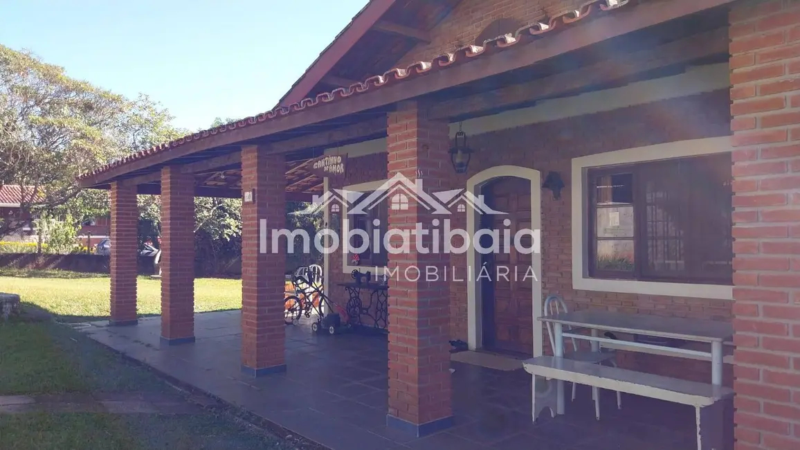 Casa de Condomínio com 3 quartos à venda, 562m2 em Jardim Estância Brasil, Atibaia - SP - imagem 2 Foto 2 de Casa de Condomínio com 3 quartos à venda, 562m2 em Jardim Estância Brasil, Atibaia - SP