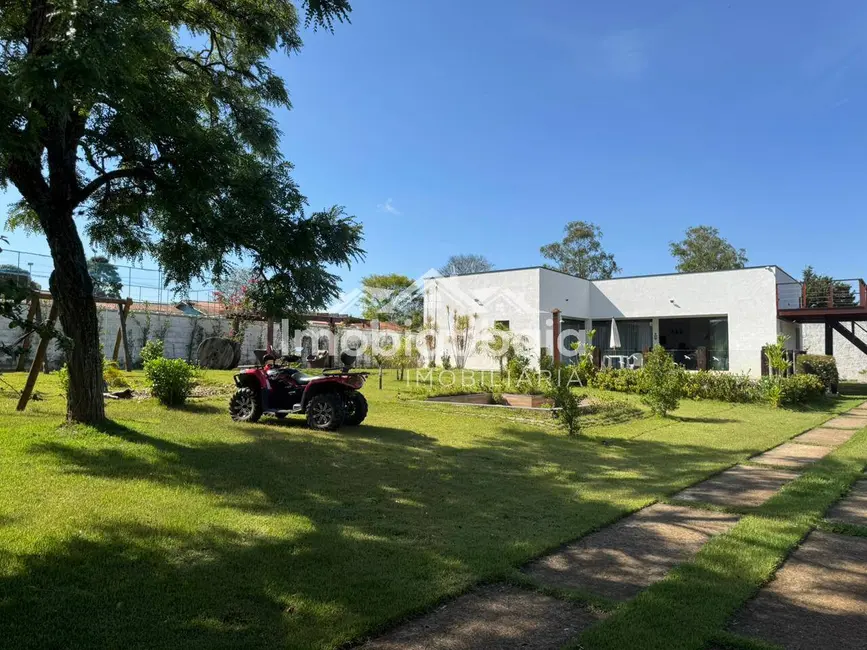 Foto 3 de Chácara com 3 quartos à venda, 1000m2 em Loteamento Aeródromo Vale Eldorado, Braganca Paulista - SP