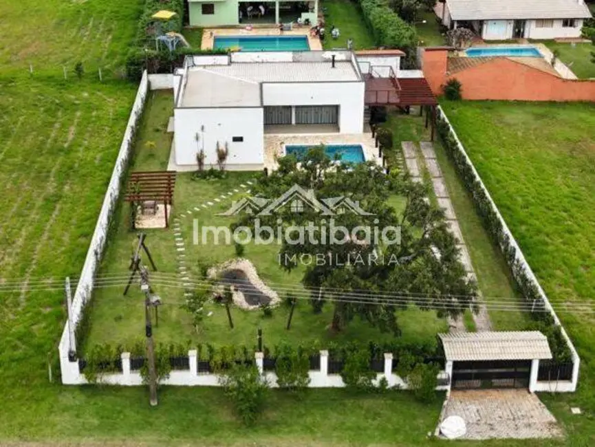 Foto 2 de Chácara com 3 quartos à venda, 1000m2 em Loteamento Aeródromo Vale Eldorado, Braganca Paulista - SP