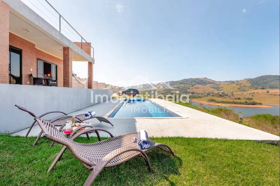 Chácara com 2 quartos à venda, 1500m2 em Centro, Joanopolis - SP - imagem 1 Foto 1 de Chácara com 2 quartos à venda, 1500m2 em Centro, Joanopolis - SP