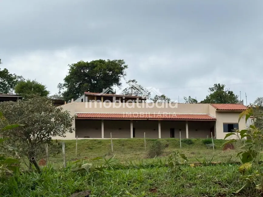 Foto 4 de Chácara com 3 quartos à venda, 600m2 em Centro, Igarata - SP