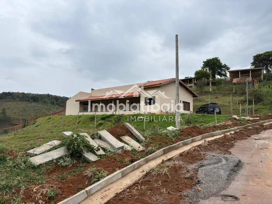 Foto 5 de Chácara com 3 quartos à venda, 600m2 em Centro, Igarata - SP