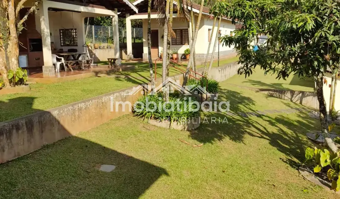 Foto 4 de Chácara com 3 quartos à venda, 2200m2 em Portão, Atibaia - SP