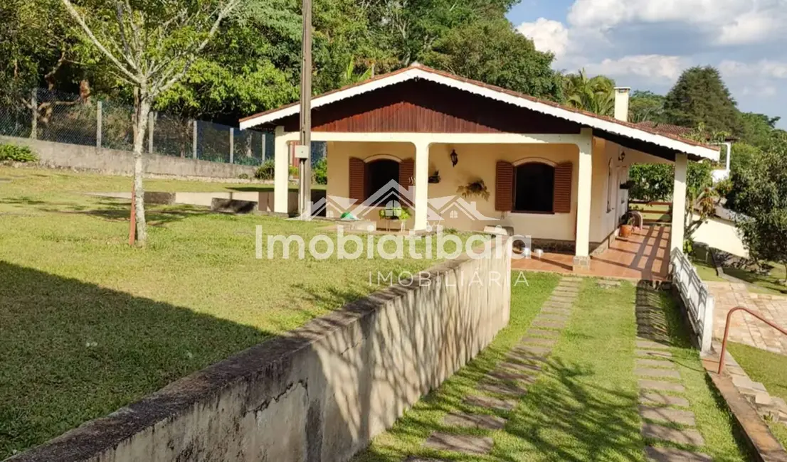 Foto 2 de Chácara com 3 quartos à venda, 2200m2 em Portão, Atibaia - SP