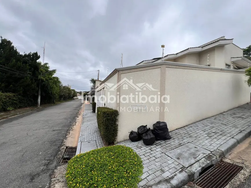 Casa com 3 quartos à venda, 366m2 em Vila Santista, Atibaia - SP - imagem 3 Foto 3 de Casa com 3 quartos à venda, 366m2 em Vila Santista, Atibaia - SP