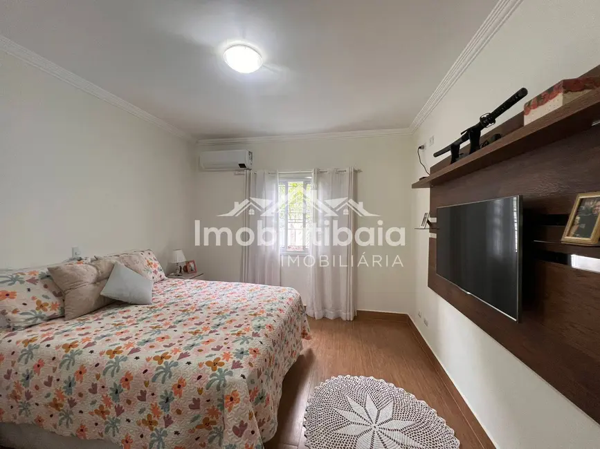 Casa com 3 quartos à venda, 366m2 em Vila Santista, Atibaia - SP - imagem 7 Foto 7 de Casa com 3 quartos à venda, 366m2 em Vila Santista, Atibaia - SP