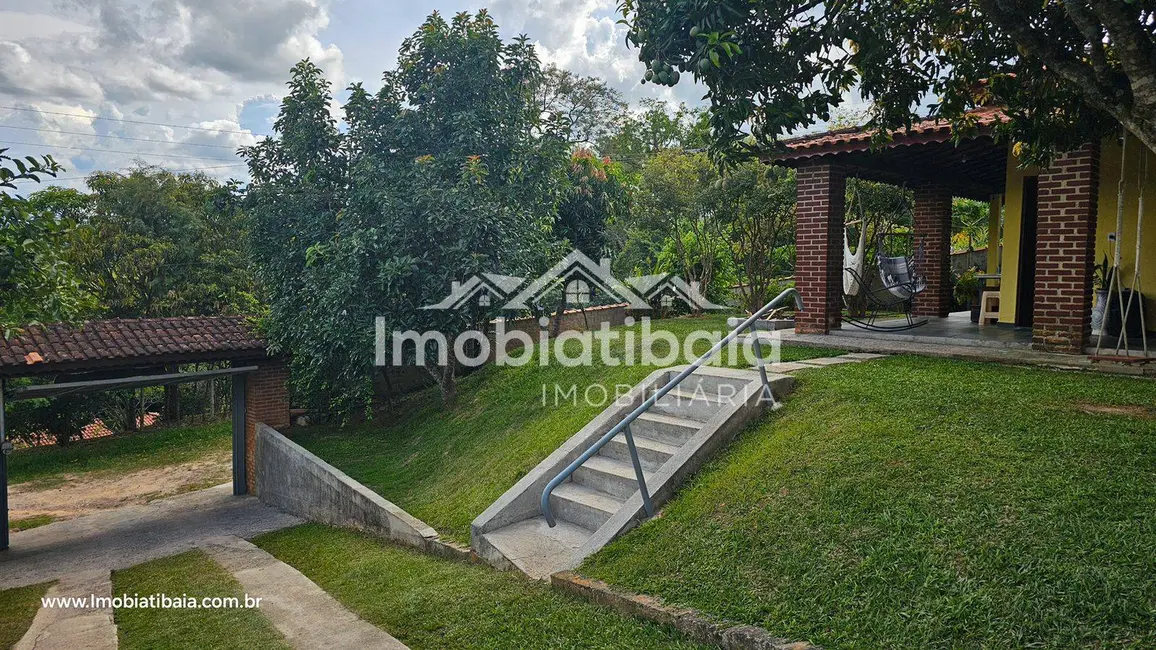 Foto 8 de Chácara com 3 quartos à venda, 1000m2 em Centro, Bom Jesus Dos Perdoes - SP