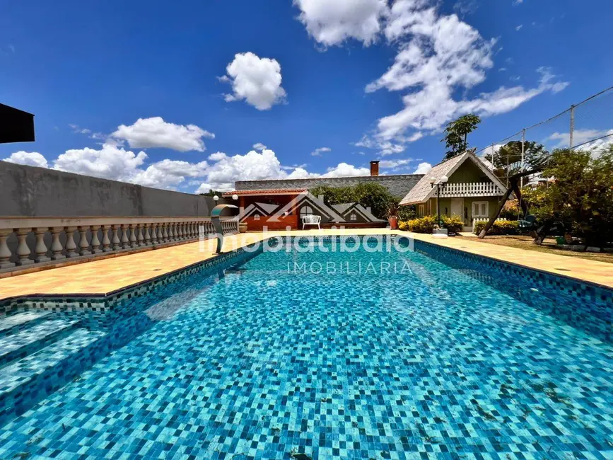 Foto 1 de Chácara com 4 quartos à venda, 2000m2 em Vila Dom Pedro, Atibaia - SP