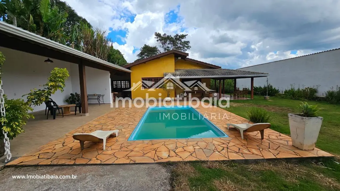 Foto 1 de Chácara com 3 quartos à venda, 800m2 em Estância Santa Maria do Portão, Atibaia - SP