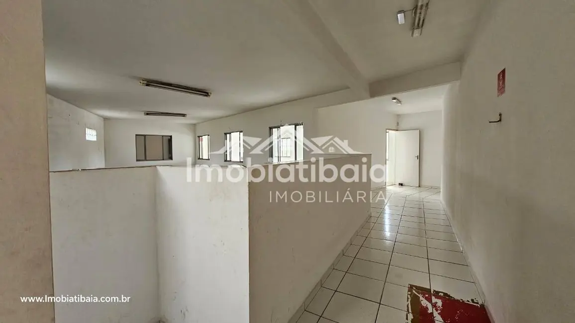 Foto 6 de Armazém / Galpão à venda, 400m2 em Mairipora - SP