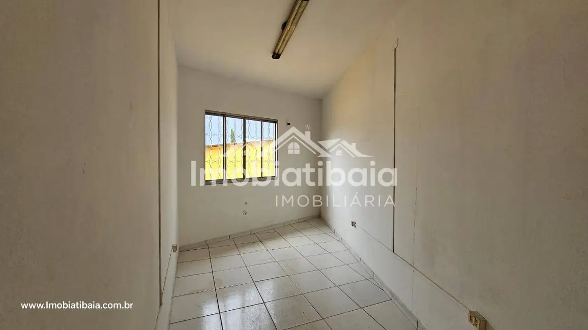 Foto 8 de Armazém / Galpão à venda, 400m2 em Mairipora - SP