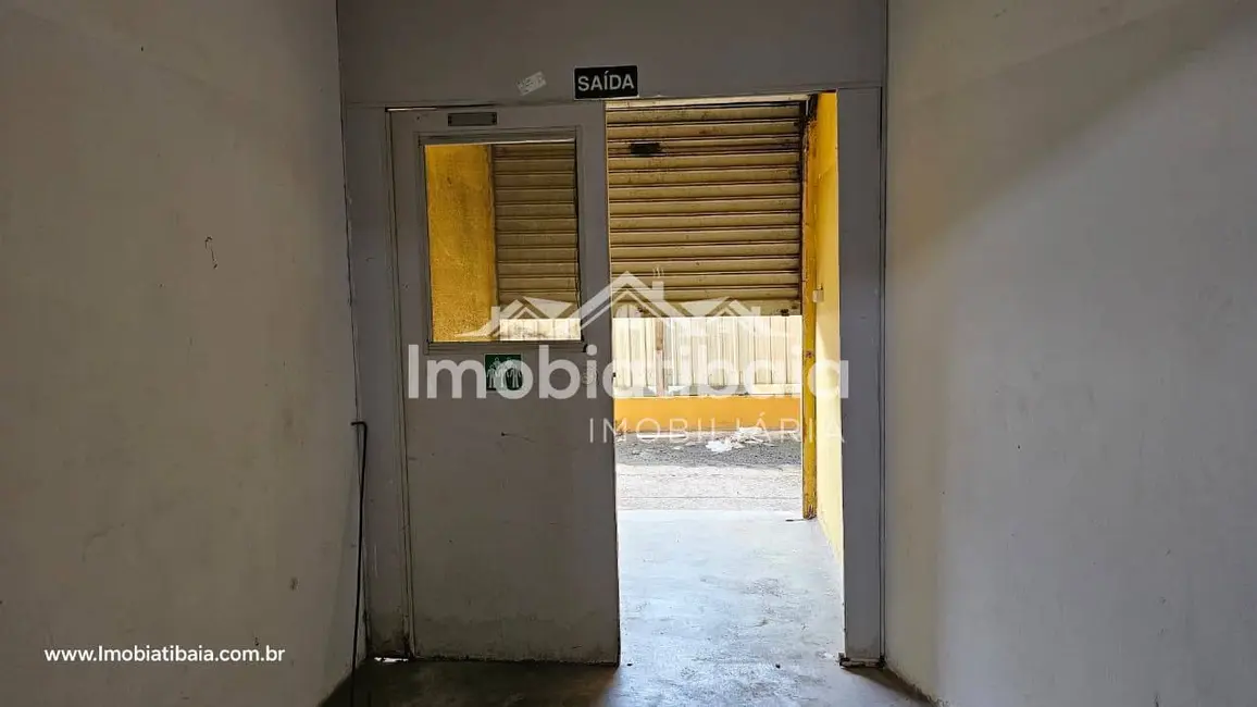 Foto 4 de Armazém / Galpão à venda, 400m2 em Mairipora - SP