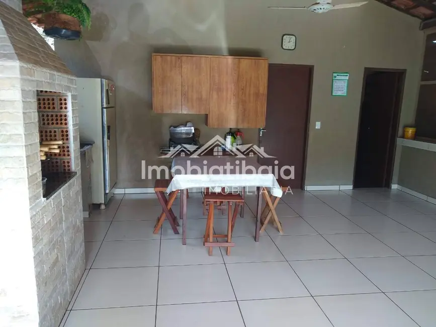 Chácara com 3 quartos à venda, 2000m2 em Campo Novo, Braganca Paulista - SP - imagem 4 Foto 4 de Chácara com 3 quartos à venda, 2000m2 em Campo Novo, Braganca Paulista - SP