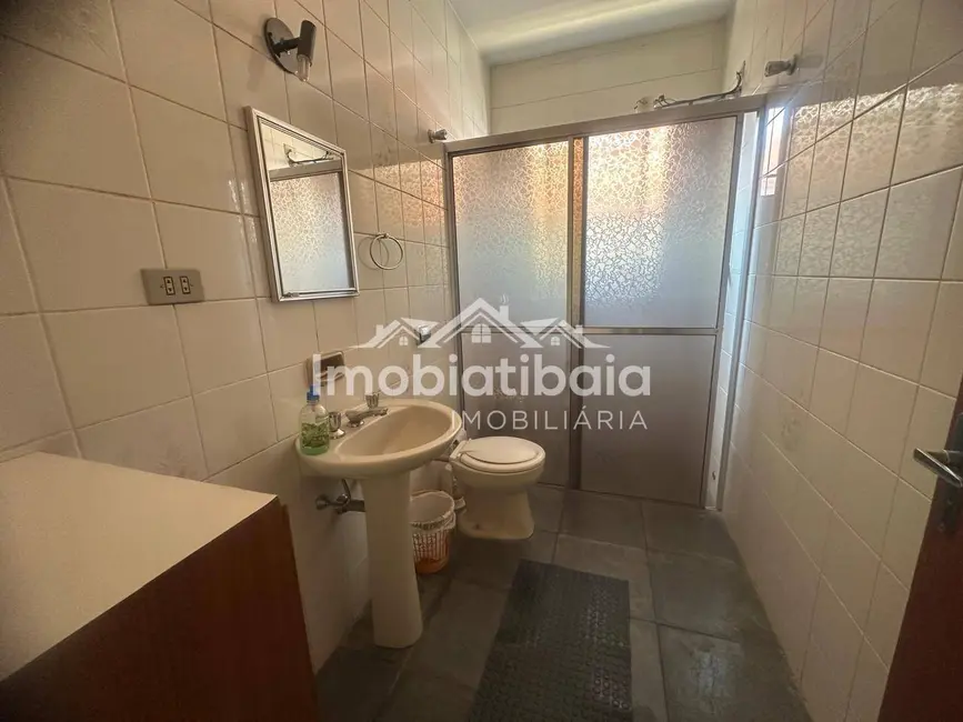 Foto 6 de Chácara com 3 quartos à venda, 1888m2 em Jardim Estância Brasil, Atibaia - SP