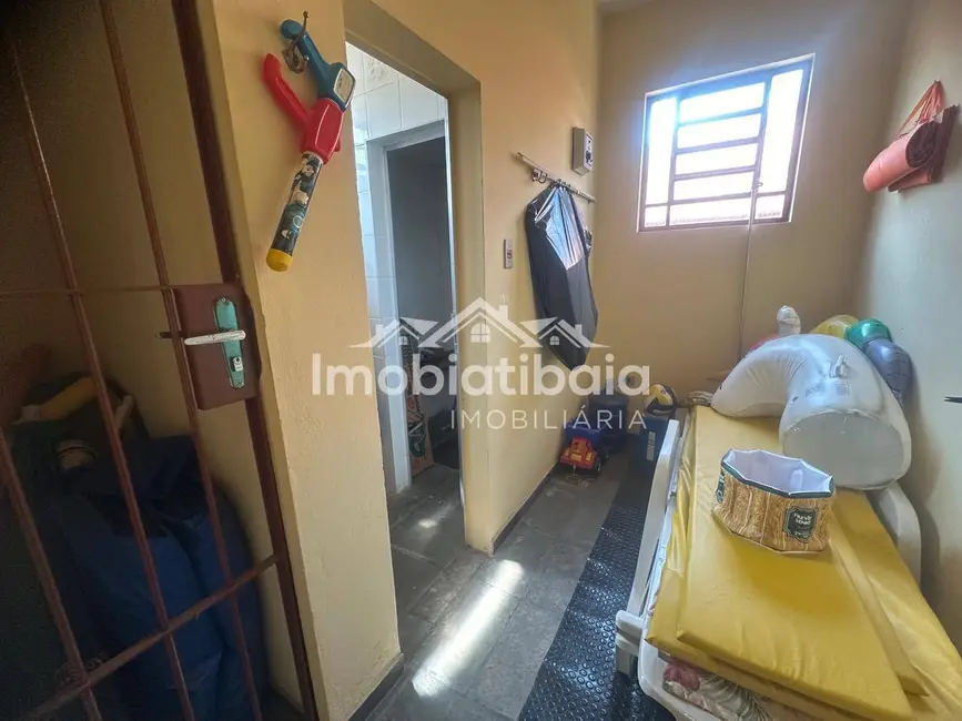 Foto 5 de Chácara com 3 quartos à venda, 1888m2 em Jardim Estância Brasil, Atibaia - SP