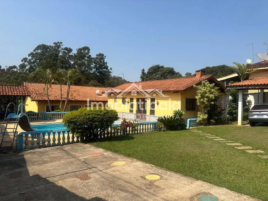 Foto 2 de Chácara com 3 quartos à venda, 1888m2 em Jardim Estância Brasil, Atibaia - SP