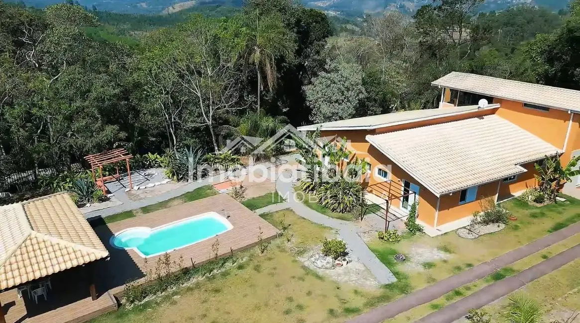 Foto 2 de Chácara com 3 quartos à venda, 4200m2 em Portão, Atibaia - SP