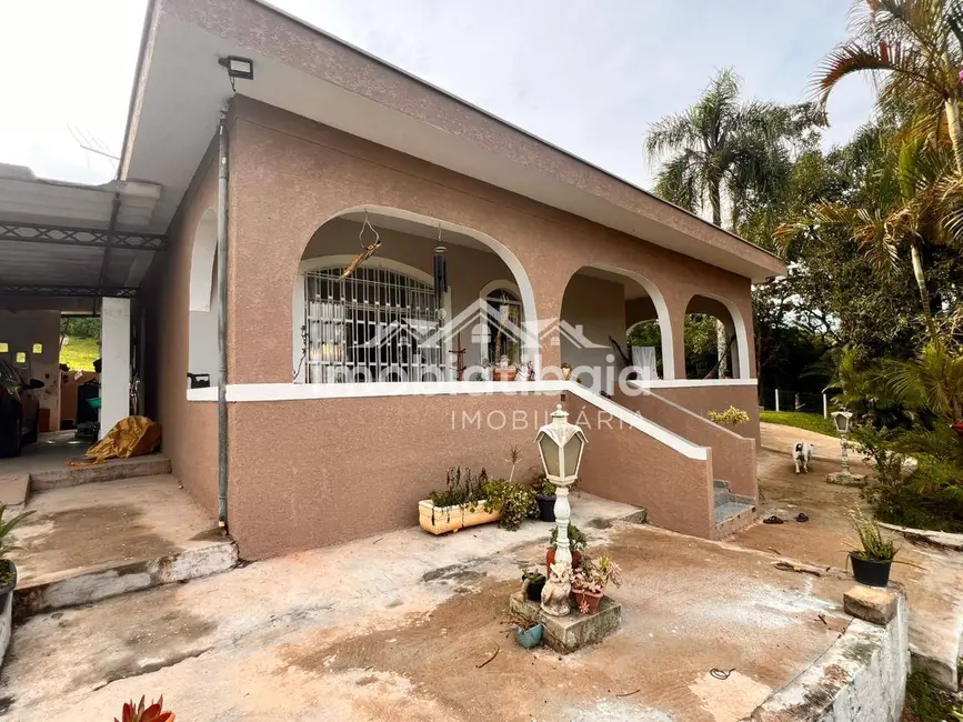 Foto 3 de Chácara com 3 quartos à venda, 2450m2 em Estância San Remo, Atibaia - SP