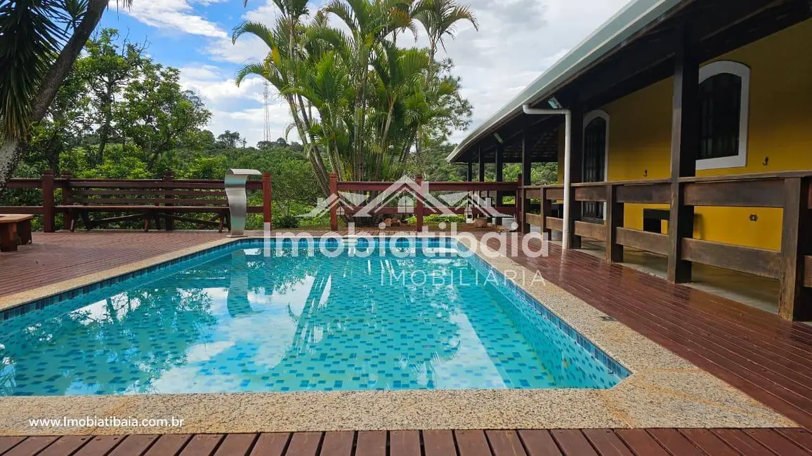 Chácara com 3 quartos à venda, 1342m2 em Centro, Bom Jesus Dos Perdoes - SP - imagem 2 Foto 2 de Chácara com 3 quartos à venda, 1342m2 em Centro, Bom Jesus Dos Perdoes - SP