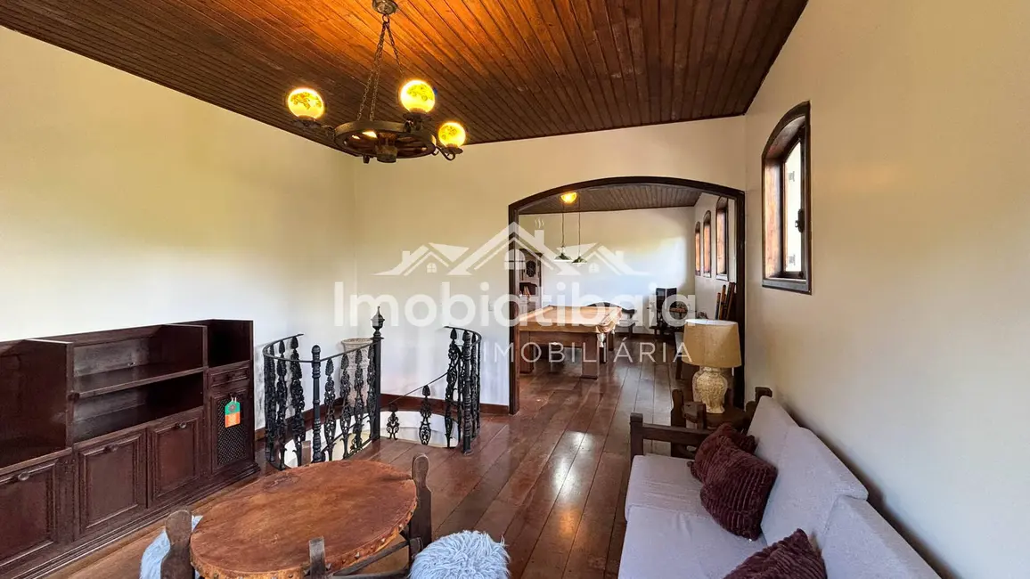Foto 3 de Casa de Condomínio com 3 quartos à venda, 1550m2 em Portão, Atibaia - SP