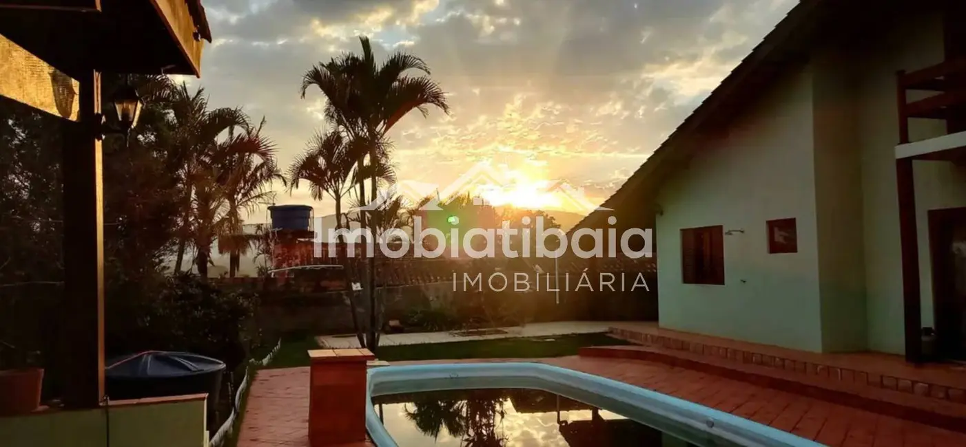 Foto 5 de Chácara com 3 quartos à venda, 1100m2 em Jardim Estância Brasil, Atibaia - SP