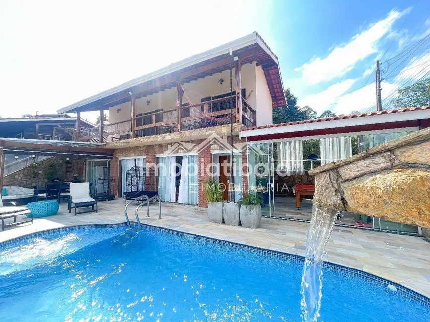 Foto 2 de Chácara com 4 quartos à venda, 765m2 em Bom Jesus Dos Perdoes - SP