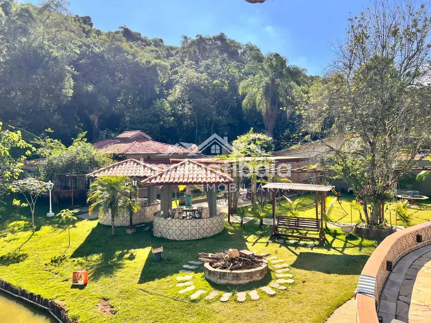 Chácara com 5 quartos à venda, 12000m2 em Centro, Jarinu - SP - imagem 3 Foto 3 de Chácara com 5 quartos à venda, 12000m2 em Centro, Jarinu - SP