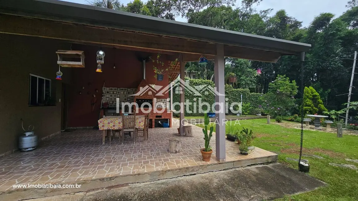 Chácara à venda e para alugar, 1000m2 em Estância Santa Maria do Portão, Atibaia - SP - imagem 4 Foto 4 de Chácara à venda e para alugar, 1000m2 em Estância Santa Maria do Portão, Atibaia - SP