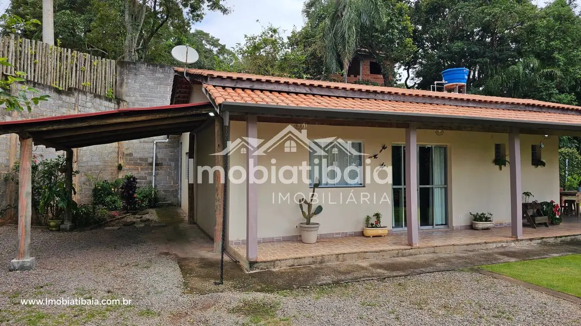 Chácara à venda e para alugar, 1000m2 em Estância Santa Maria do Portão, Atibaia - SP - imagem 2 Foto 2 de Chácara à venda e para alugar, 1000m2 em Estância Santa Maria do Portão, Atibaia - SP