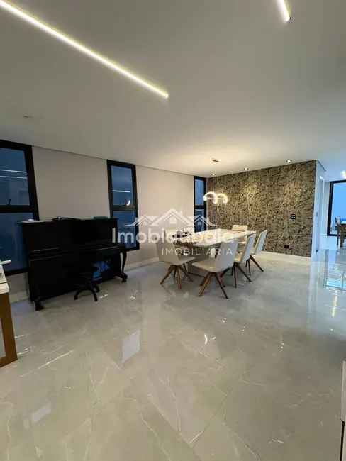 Foto 9 de Casa de Condomínio com 4 quartos à venda, 300m2 em Rio Abaixo, Atibaia - SP