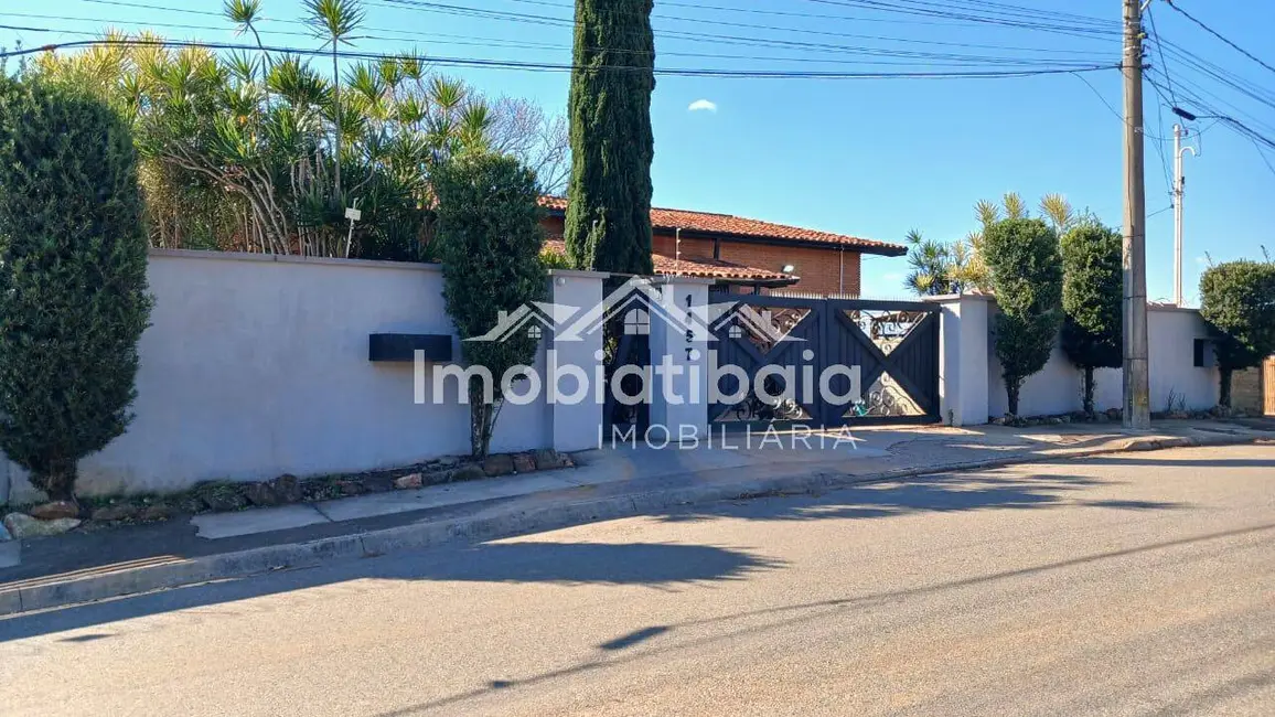 Foto 2 de Casa com 5 quartos à venda, 800m2 em Jardim dos Pinheiros, Atibaia - SP