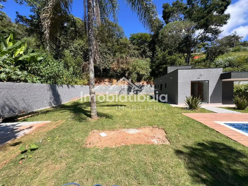 Chácara com 3 quartos à venda, 600m2 em Estância Santa Maria do Portão, Atibaia - SP - imagem 7 Foto 7 de Chácara com 3 quartos à venda, 600m2 em Estância Santa Maria do Portão, Atibaia - SP