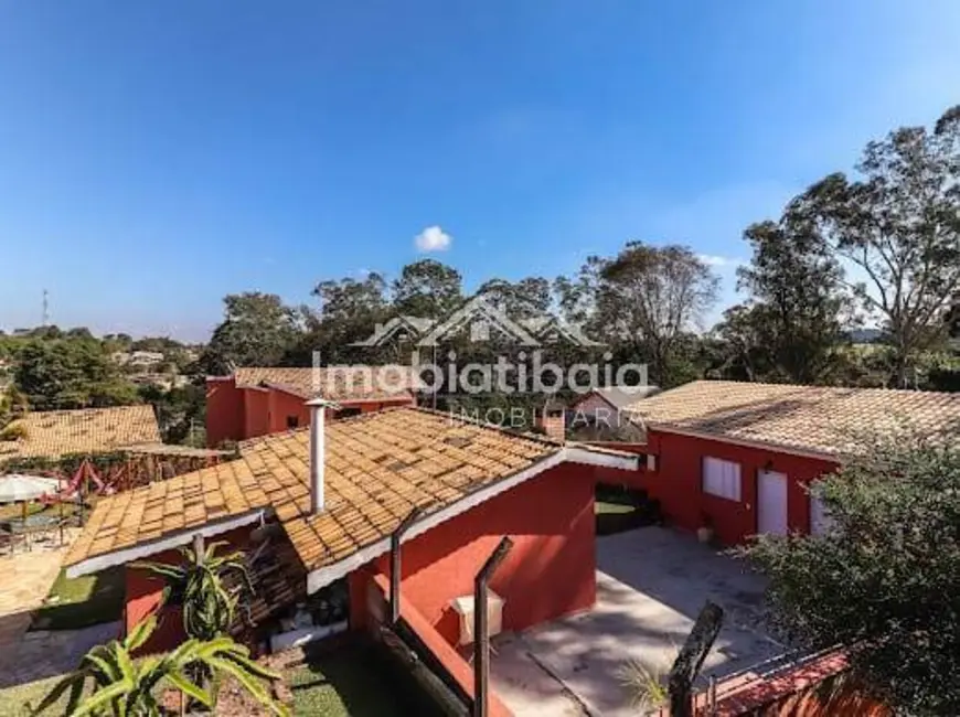 Foto 2 de Chácara com 9 quartos à venda, 2400m2 em Jardim Estância Brasil, Atibaia - SP