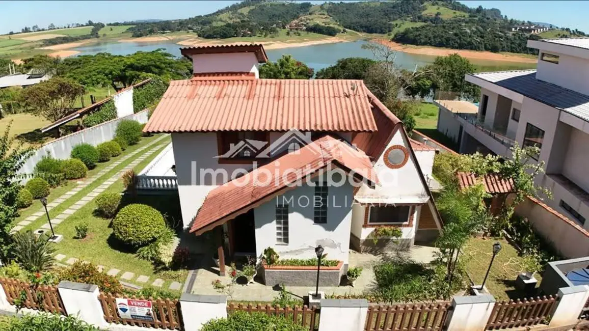 Foto 1 de Casa de Condomínio com 3 quartos à venda, 800m2 em Piracaia - SP