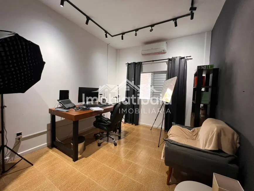 Casa com 3 quartos à venda, 1140m2 em Jardim Paulista, Atibaia - SP - imagem 3 Foto 3 de Casa com 3 quartos à venda, 1140m2 em Jardim Paulista, Atibaia - SP