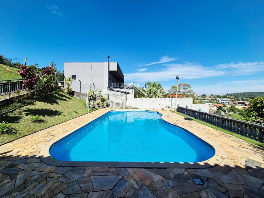 Chácara com 3 quartos à venda, 1000m2 em Estância Santa Maria do Laranjal, Atibaia - SP - imagem 5 Foto 5 de Chácara com 3 quartos à venda, 1000m2 em Estância Santa Maria do Laranjal, Atibaia - SP