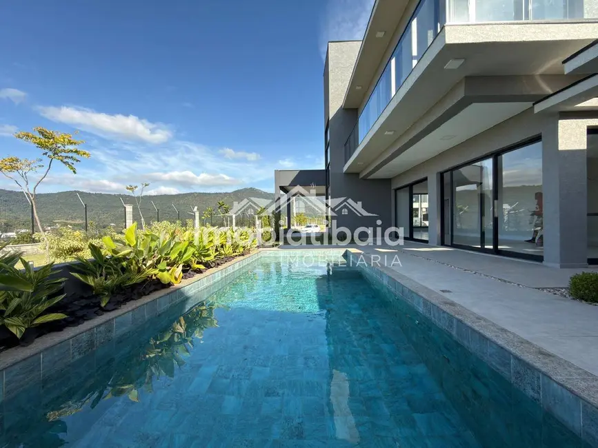 Foto 9 de Casa com 4 quartos à venda, 362m2 em Ressaca, Atibaia - SP