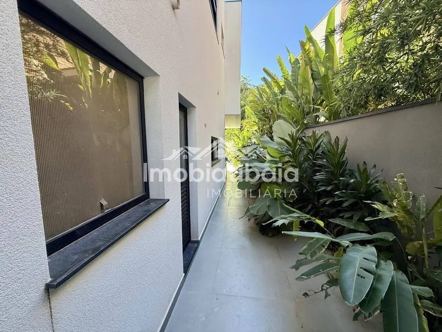 Foto 2 de Casa com 5 quartos à venda, 525m2 em San Fernando Valley, Atibaia - SP