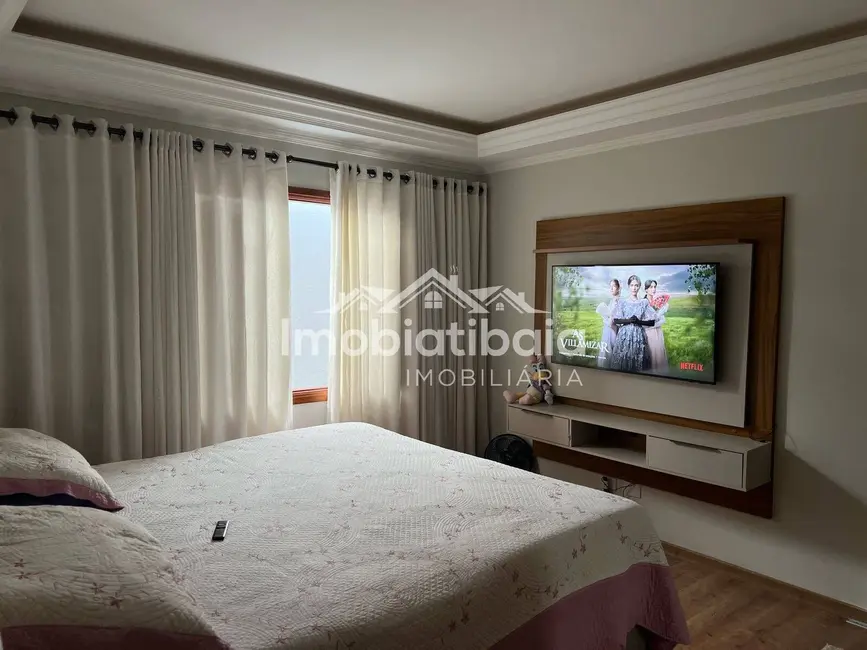 Foto 6 de Casa com 3 quartos à venda, 360m2 em Retiro das Fontes, Atibaia - SP