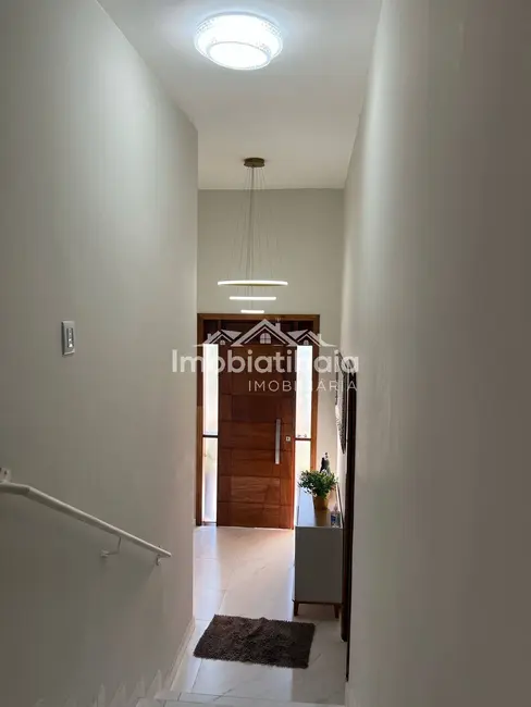Foto 2 de Casa com 3 quartos à venda, 360m2 em Retiro das Fontes, Atibaia - SP