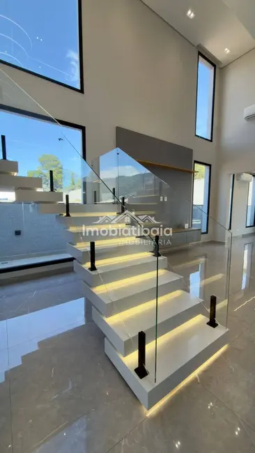 Casa de Condomínio com 4 quartos à venda, 360m2 em San Fernando Valley, Atibaia - SP - imagem 5 Foto 5 de Casa de Condomínio com 4 quartos à venda, 360m2 em San Fernando Valley, Atibaia - SP