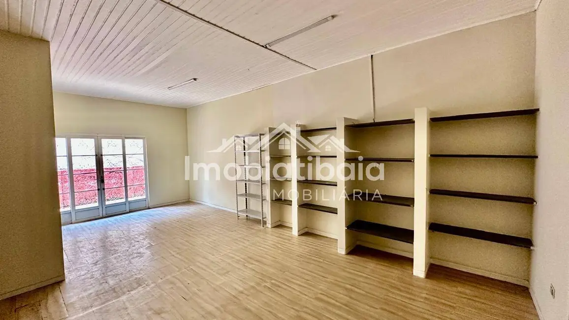 Foto 2 de Casa com 4 quartos à venda, 800m2 em Condomínio Flamboyant-B, Atibaia - SP